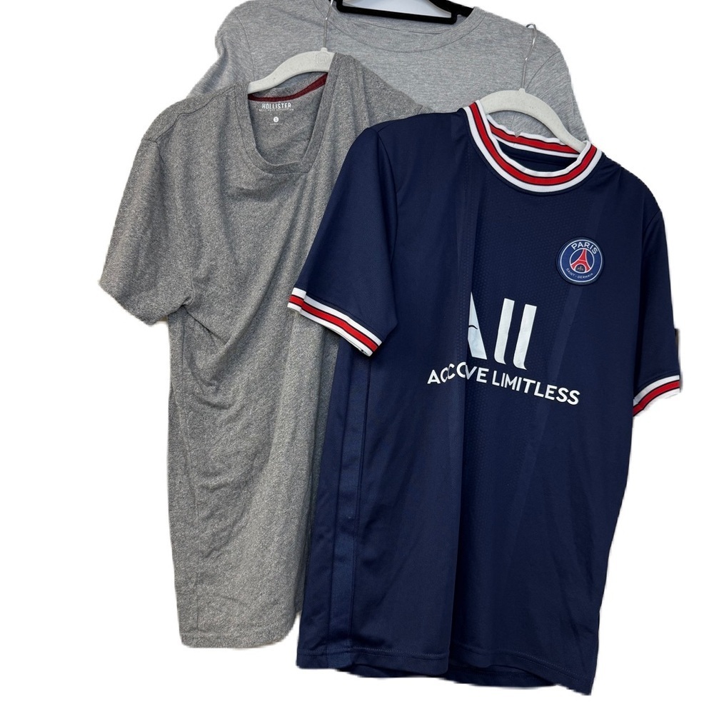 Navy And Gray T-Shirt 3 Bundle Floafers, Abercrombie, Mezzi